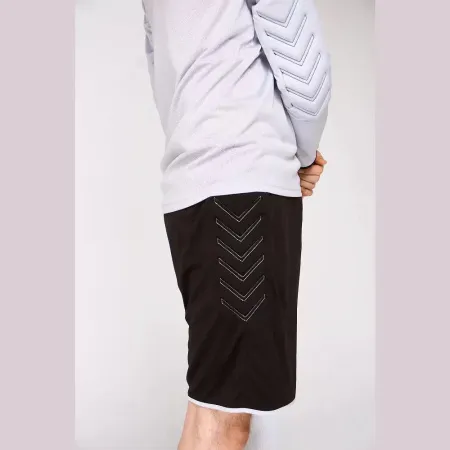 СЦ*Форма футб. врат. KELME 3871007-273-3XL, р.3XL, полиэстер, бело-черный за 3&nbsp;204.50 ₽ купить в Санкт-Петербурге